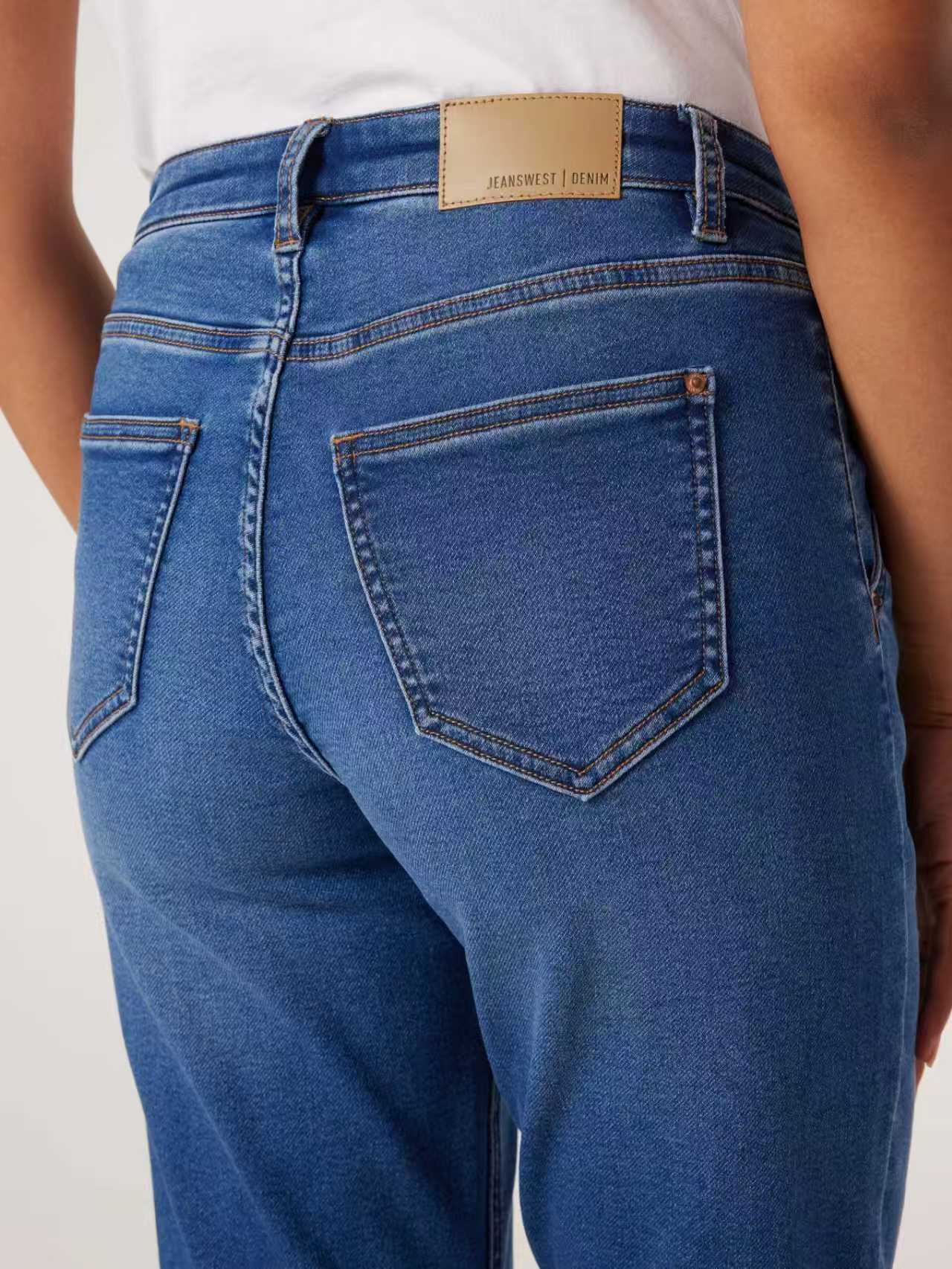 Jeanswest Camilla Boyfriend WFJ-18284-01/02