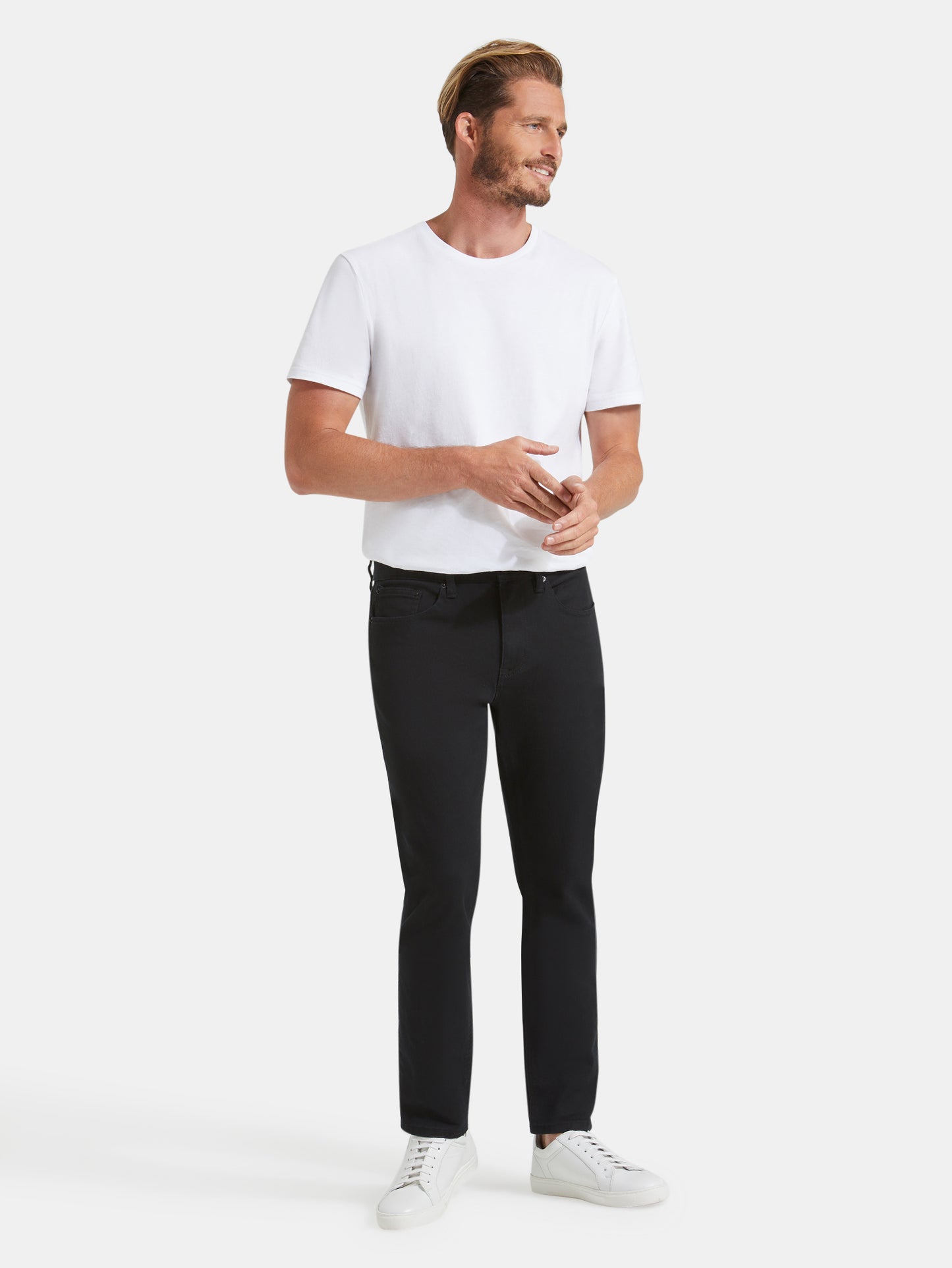Slim Tapered Jeans