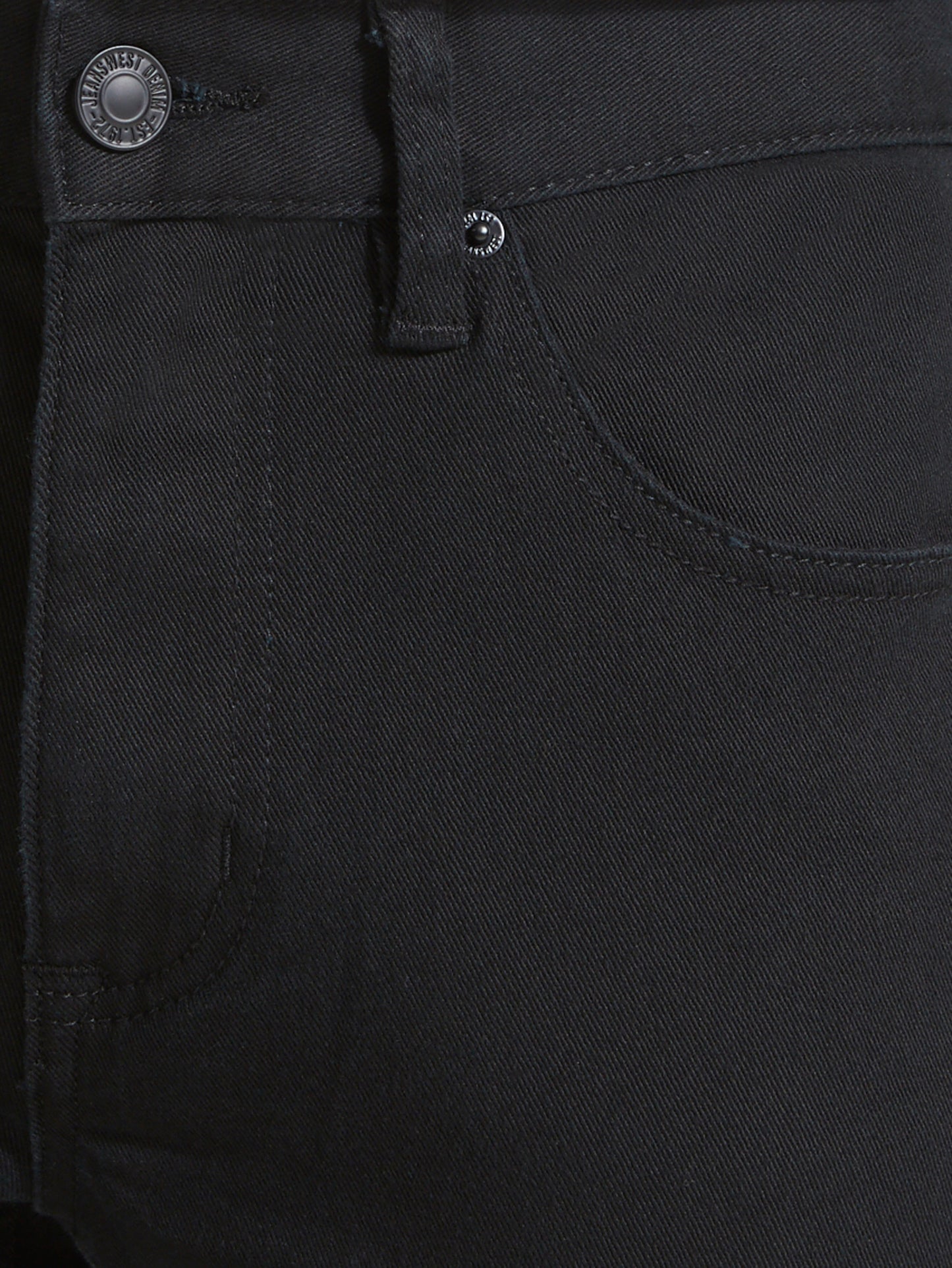 Slim Tapered Jeans