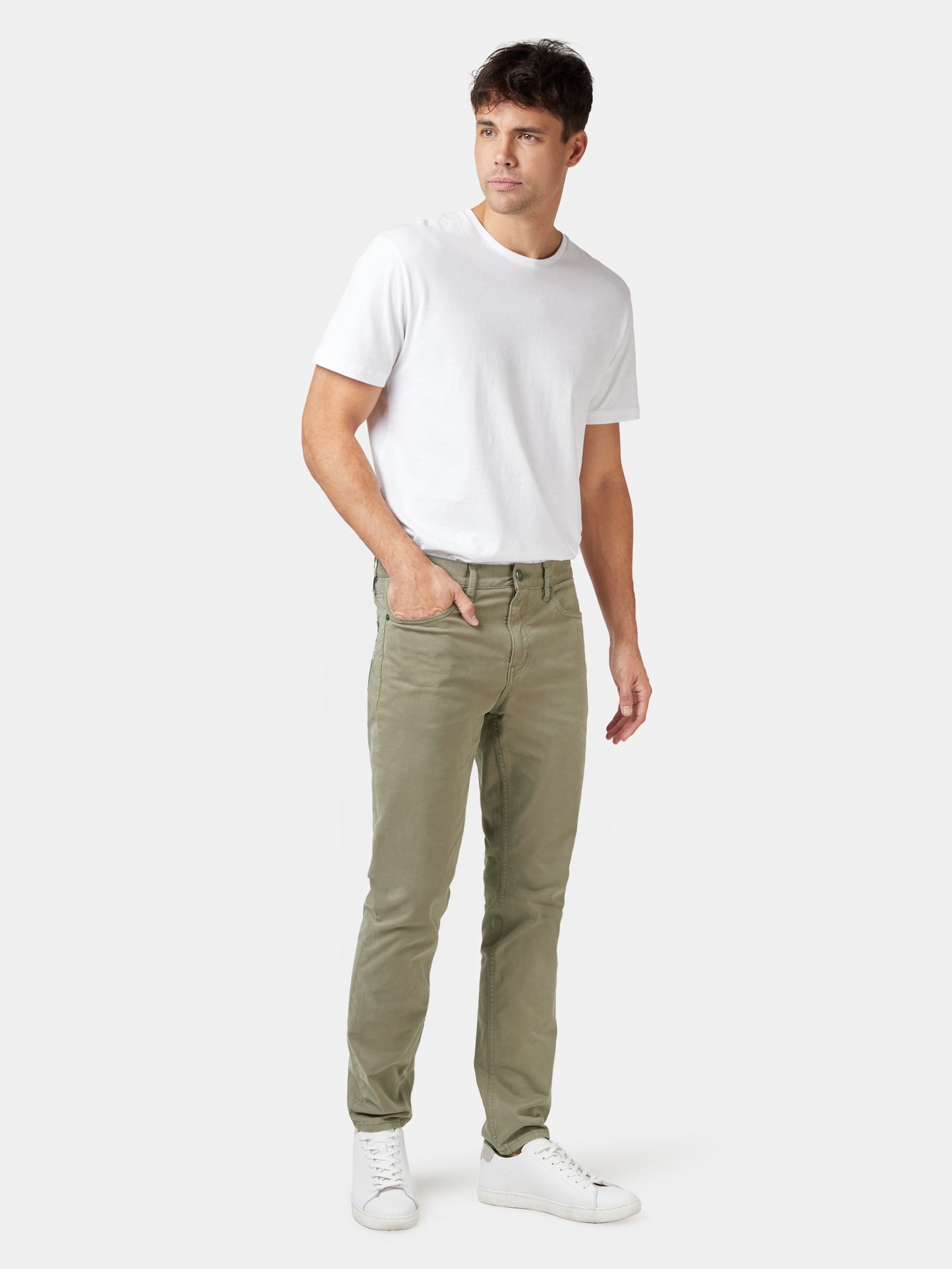 Slim Tapered Jeans