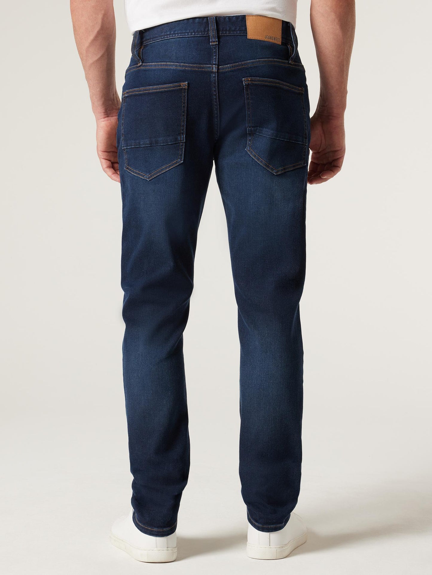 York COOLMAX ® Slim Tapered Jean