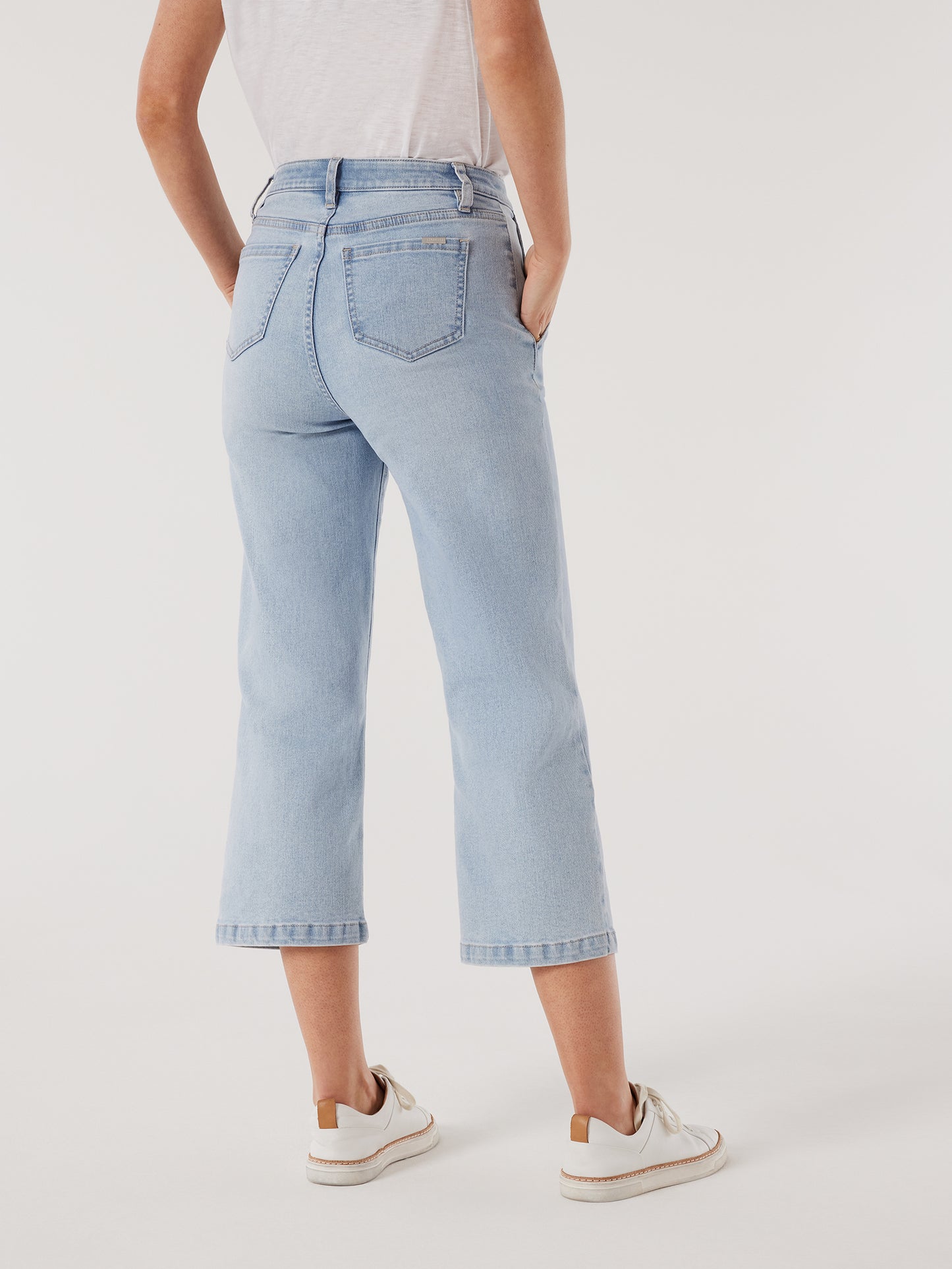 Kelsey Relaxed Capri