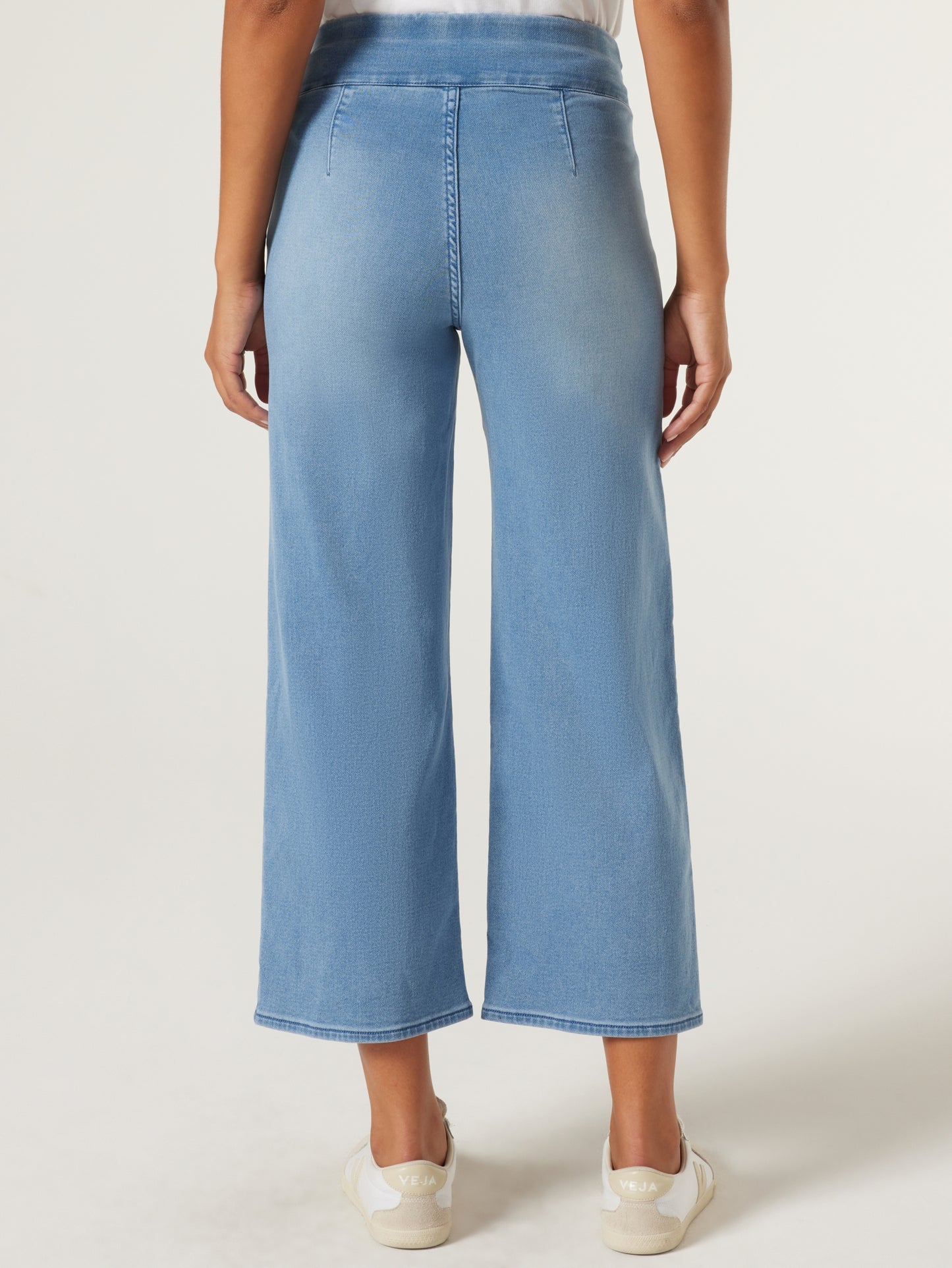 Tessa Wide Leg Crop Jeans