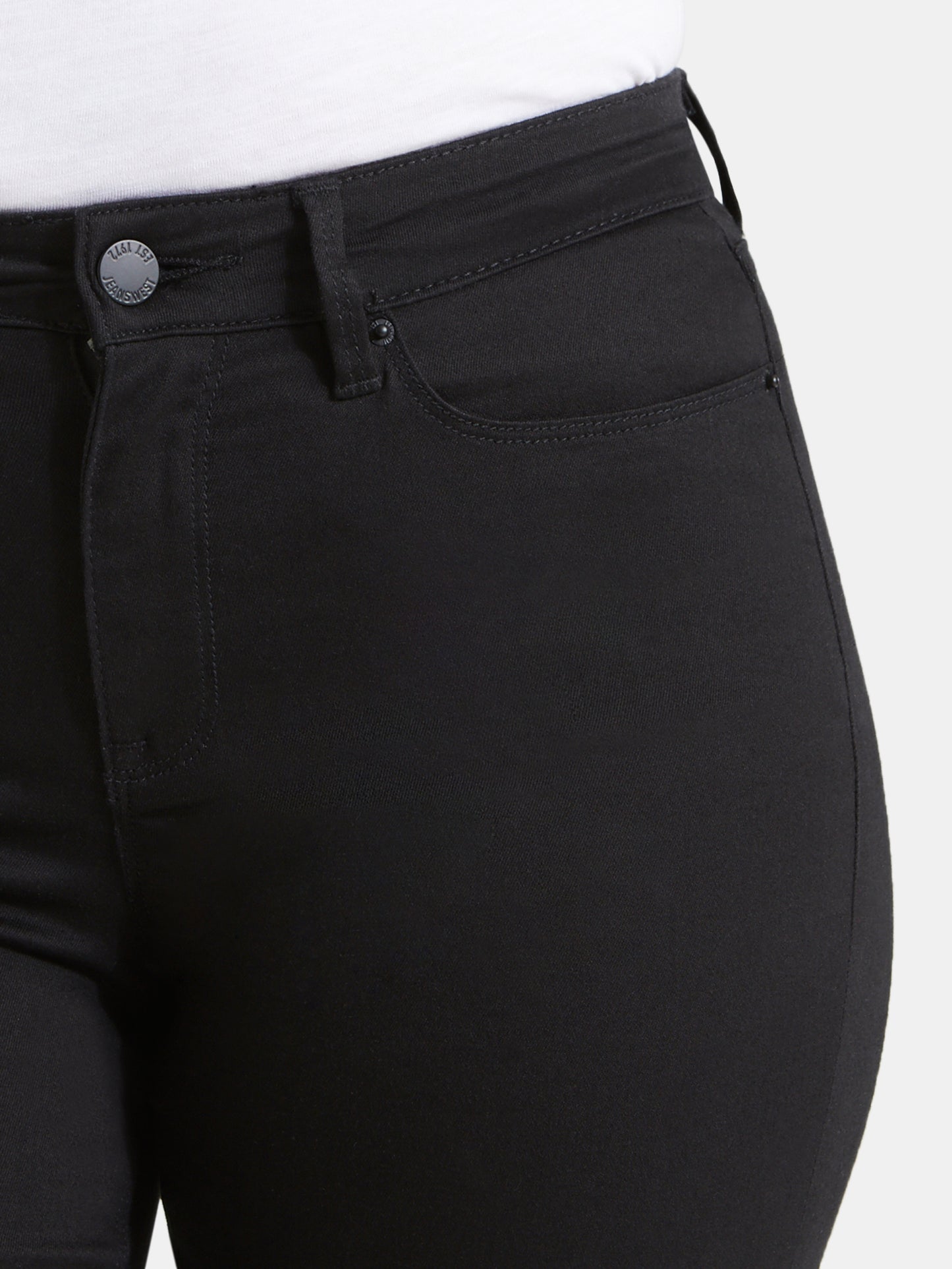 Curve Slim Straight Jeans