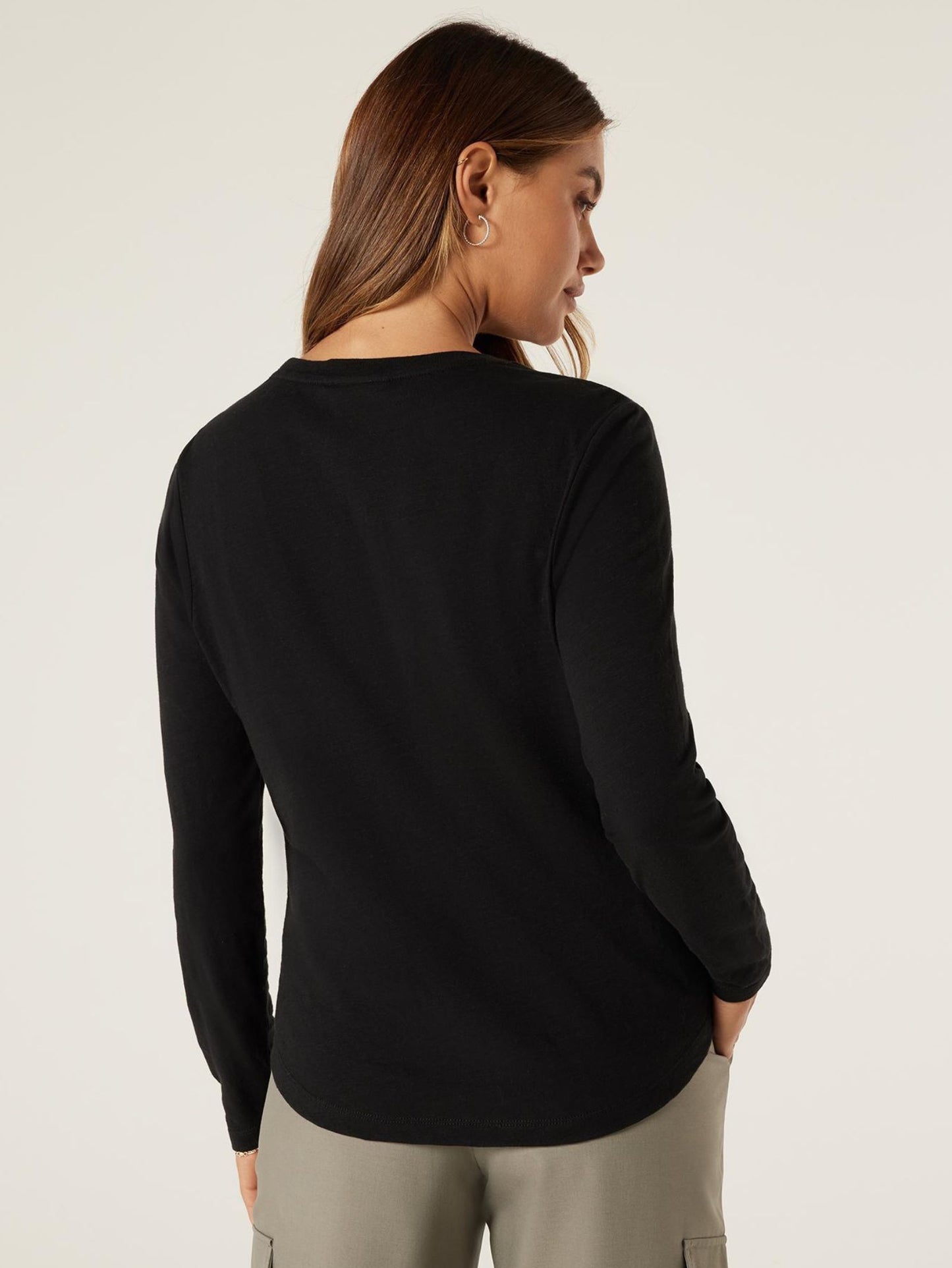 Essential Long Sleeve Crew Neck