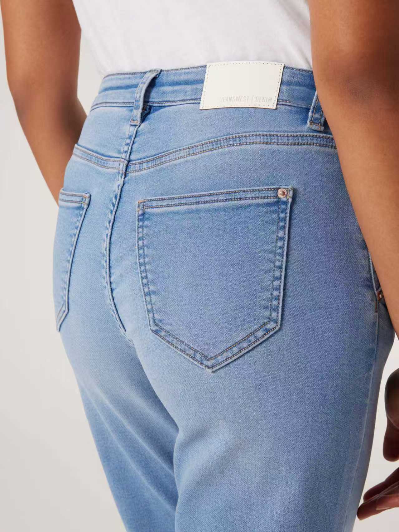 Jeanswest Camilla Boyfriend WFJ-18284-01/02