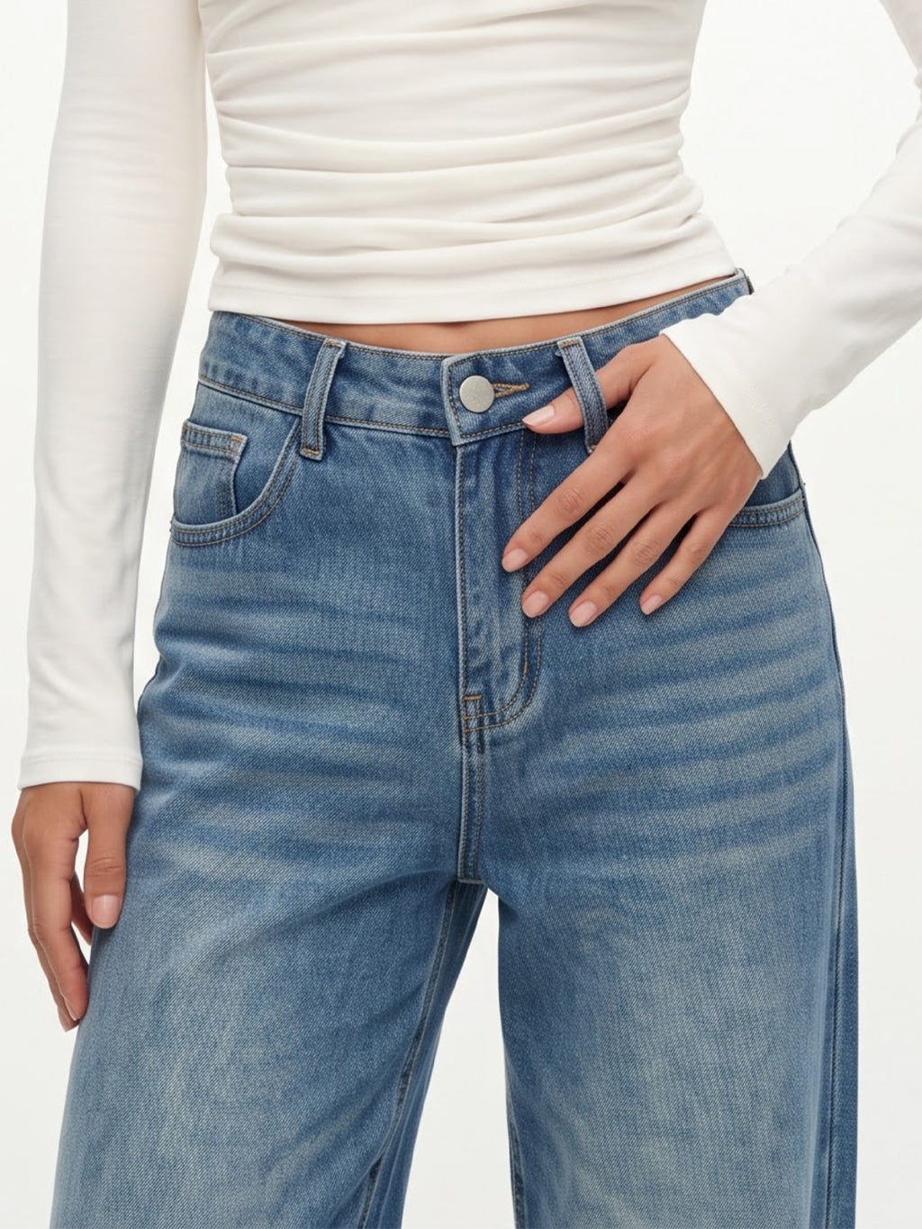 Mid Rise Wide Leg Jeans