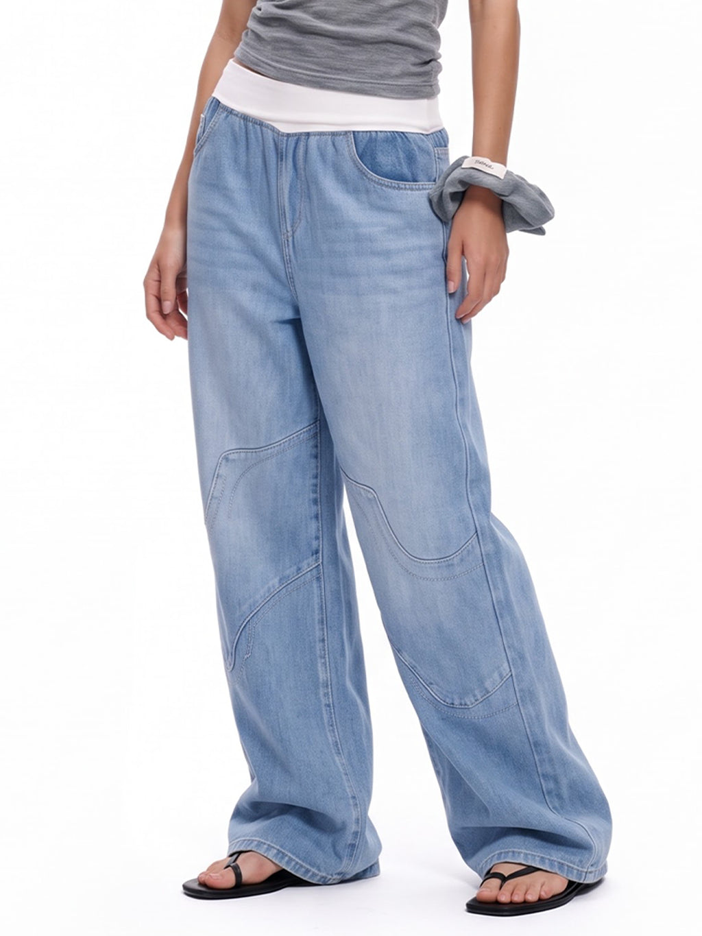 Low Rise Baggy Jeans