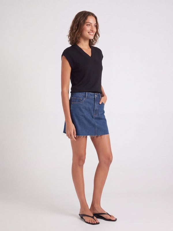 Women's Raw Hem Denim A-Line Mini Skirt