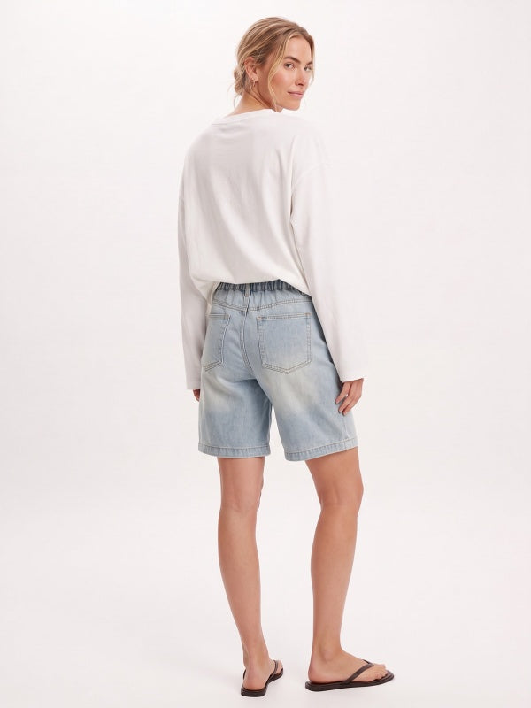 Women's Wide-Leg Denim Shorts