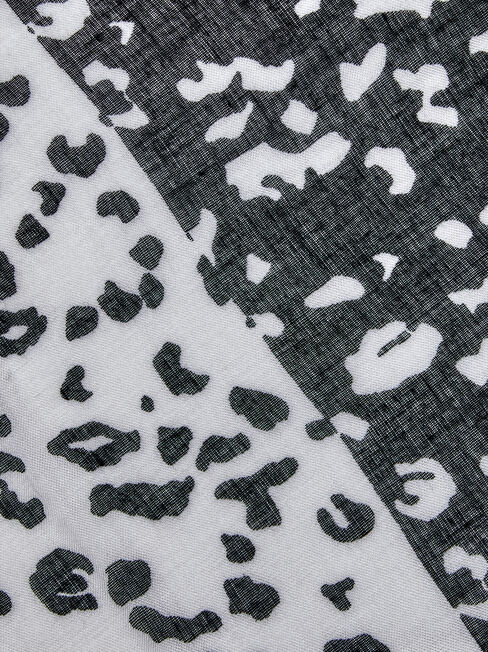 Riley Snood, Black, hi-res