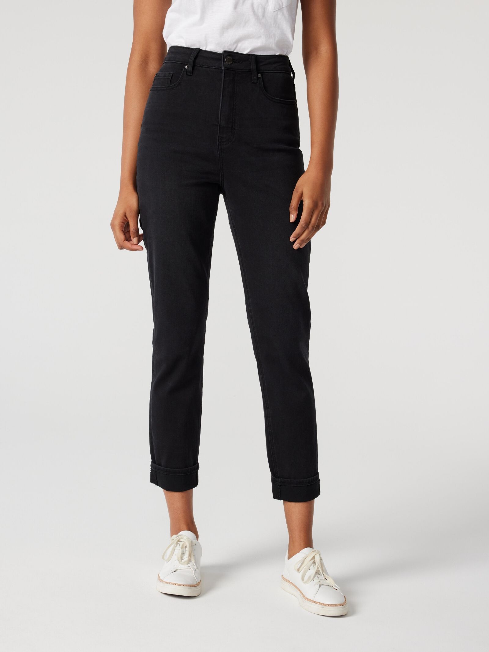 Black high waisted cropped jeans discount