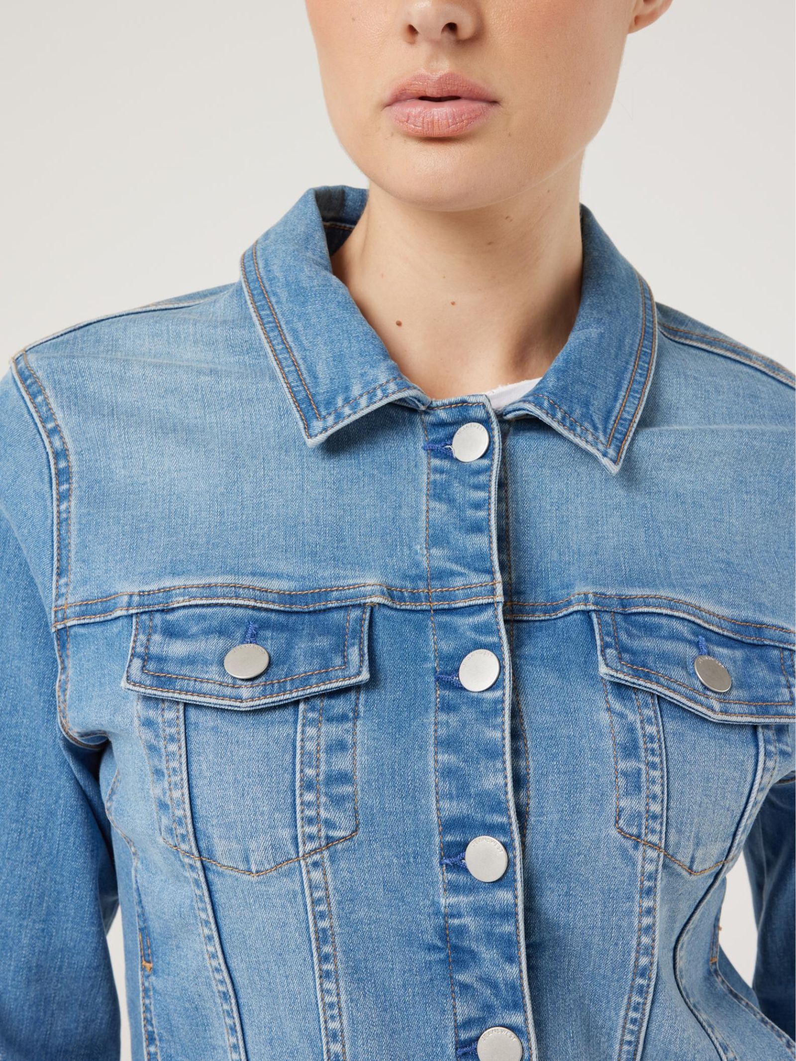 Classic Stretch Denim Jacket Jeanswest