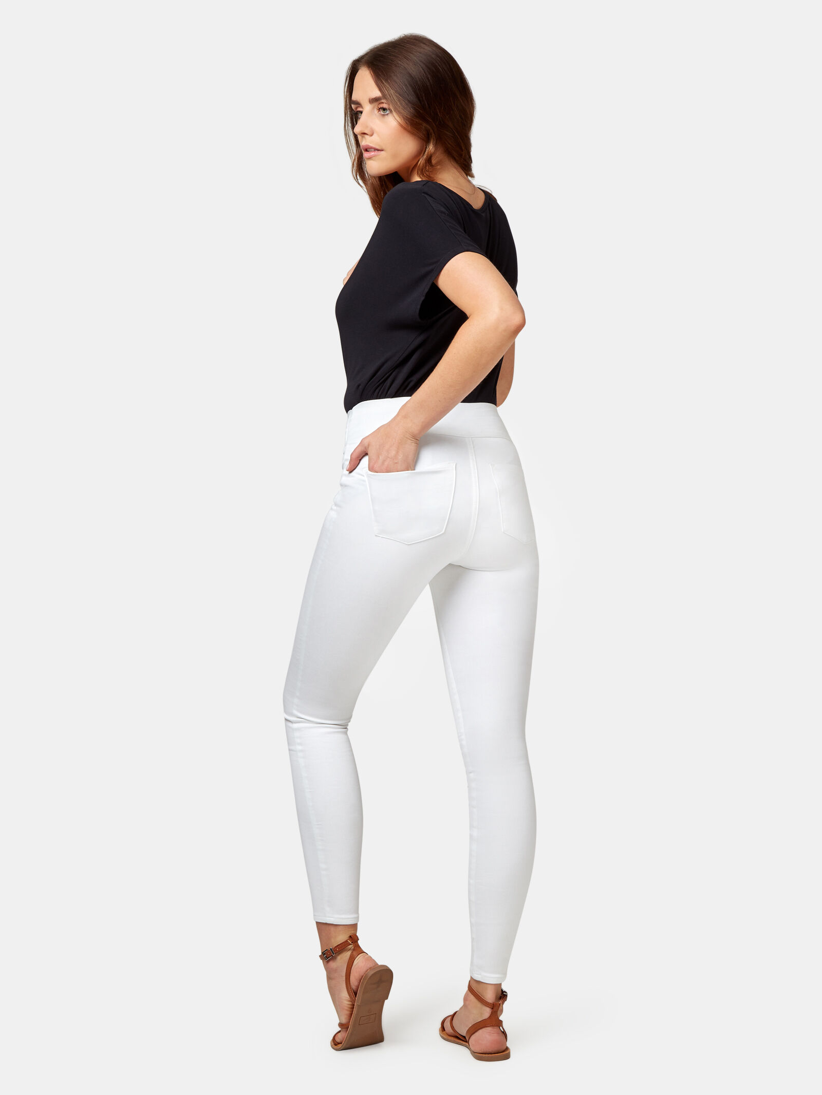 Jeans west white hotsell jeans