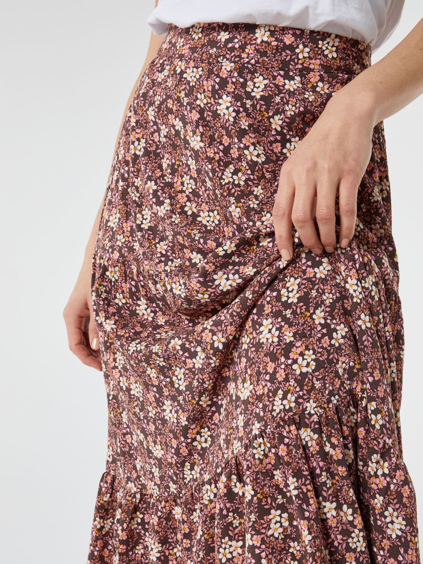 Birdie Tiered Maxi Skirt Jeanswest