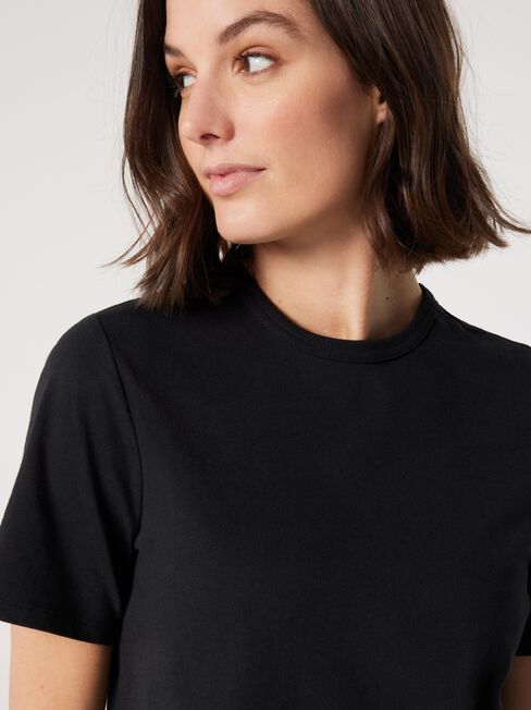 Essential Relaxed Crop Tee, Black, hi-res