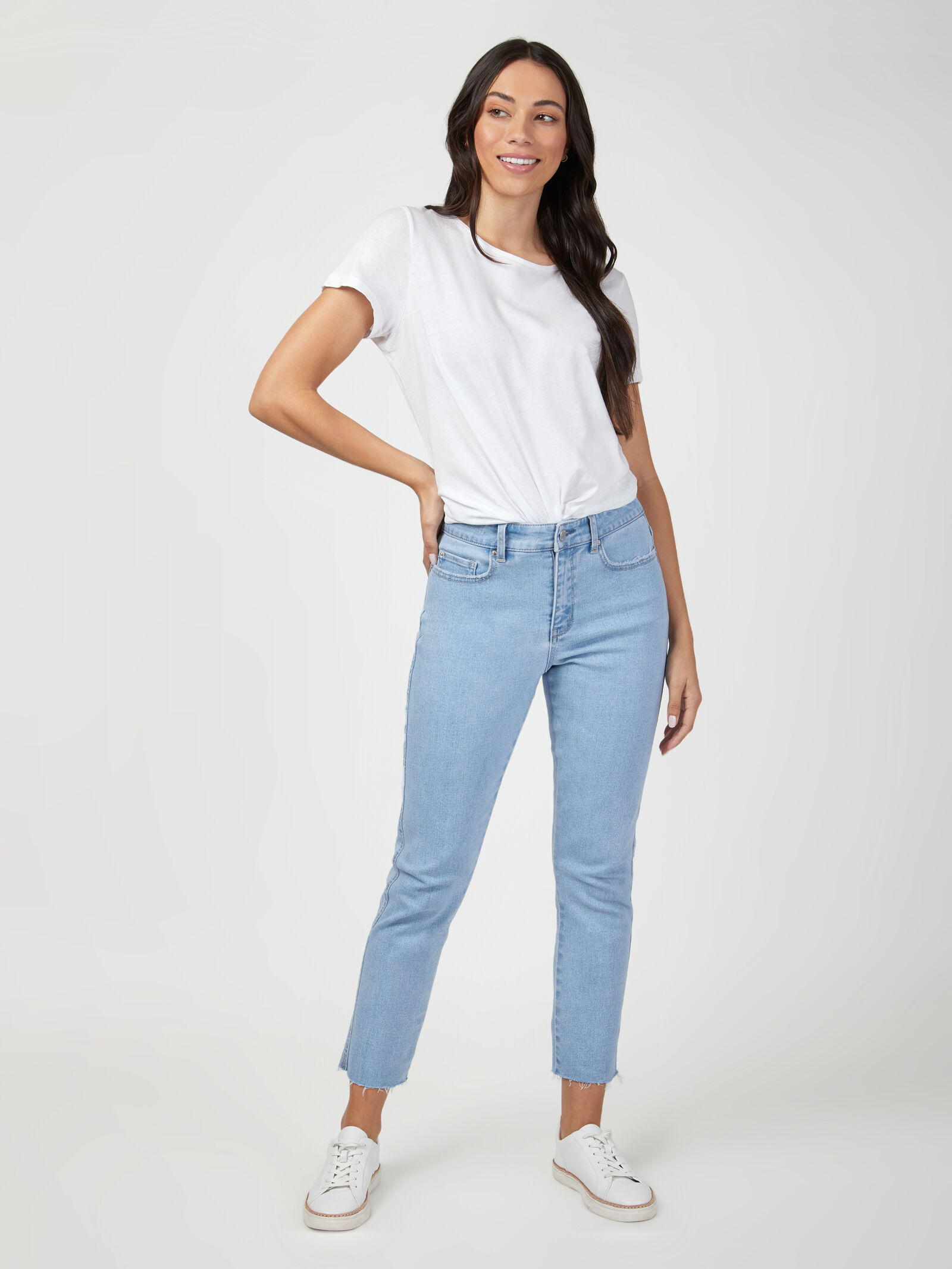 Izzy Mid Waisted Slim Crop Jeans Jeanswest