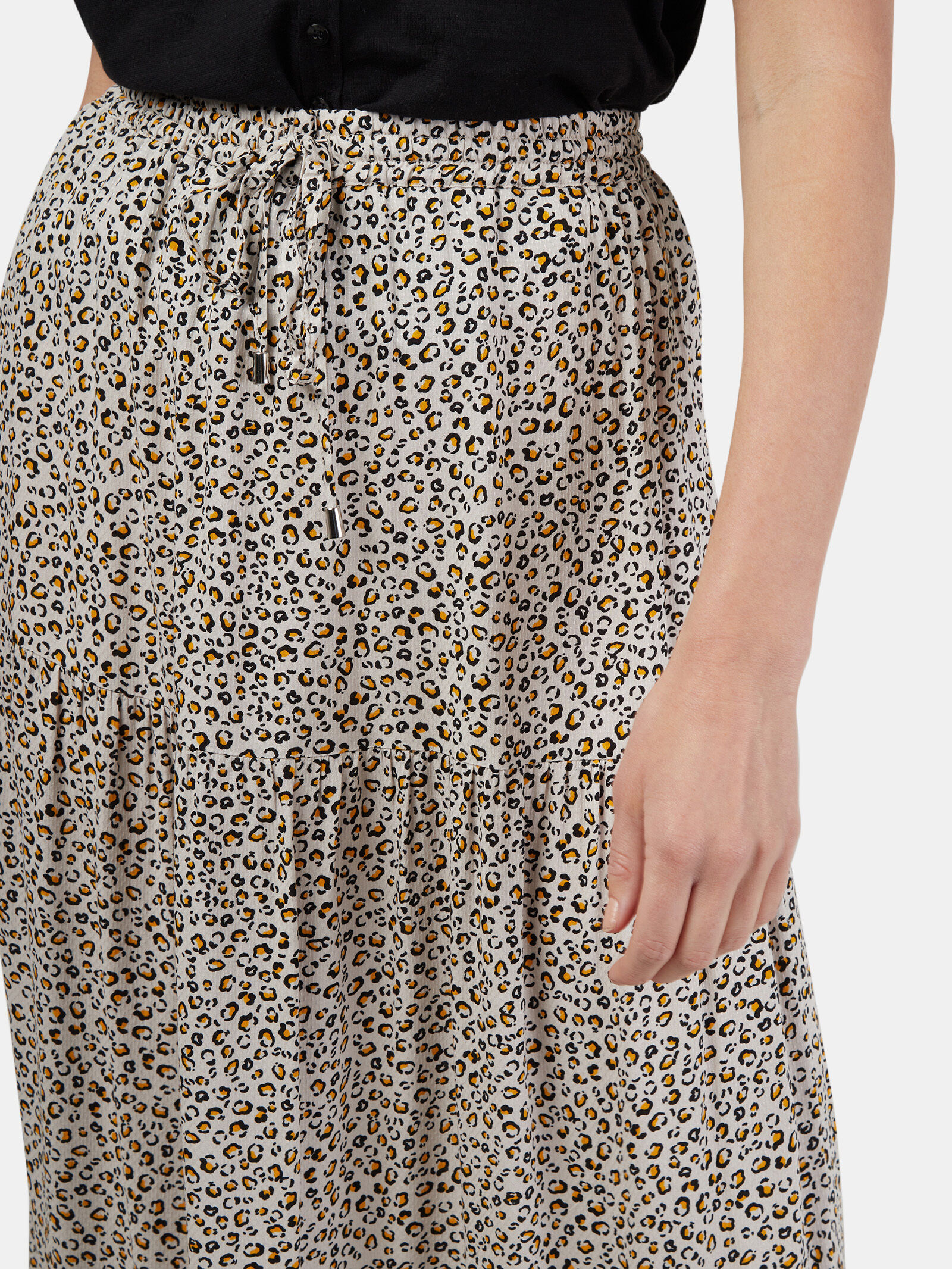 Long shop skirts jeanswest