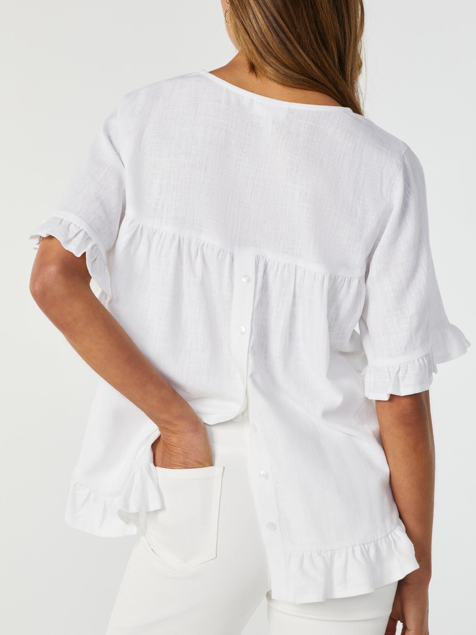 White v neck ruffle blouse top