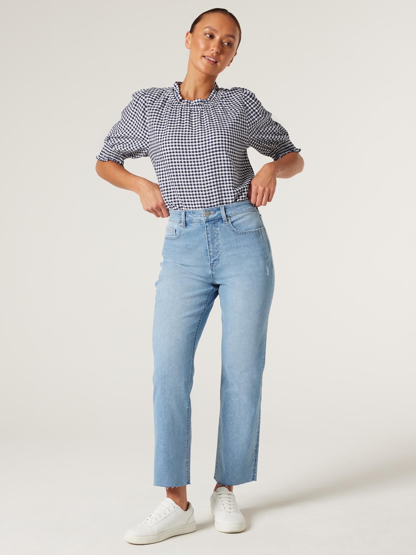 Sale Jeanswest