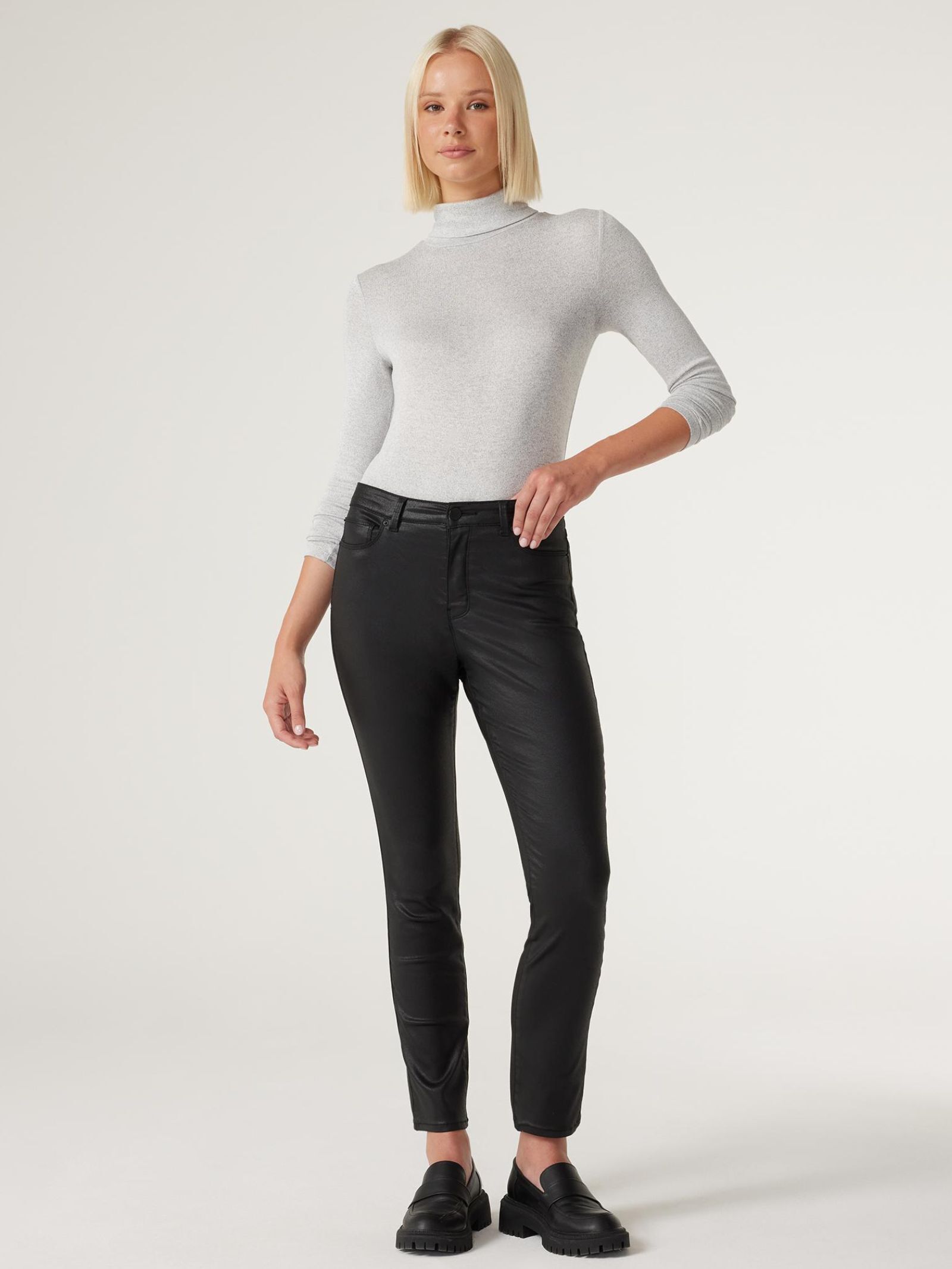 Turtleneck high waisted jeans on sale