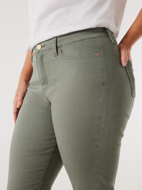 Kara Curve Embracer Skinny Capri, Green, hi-res