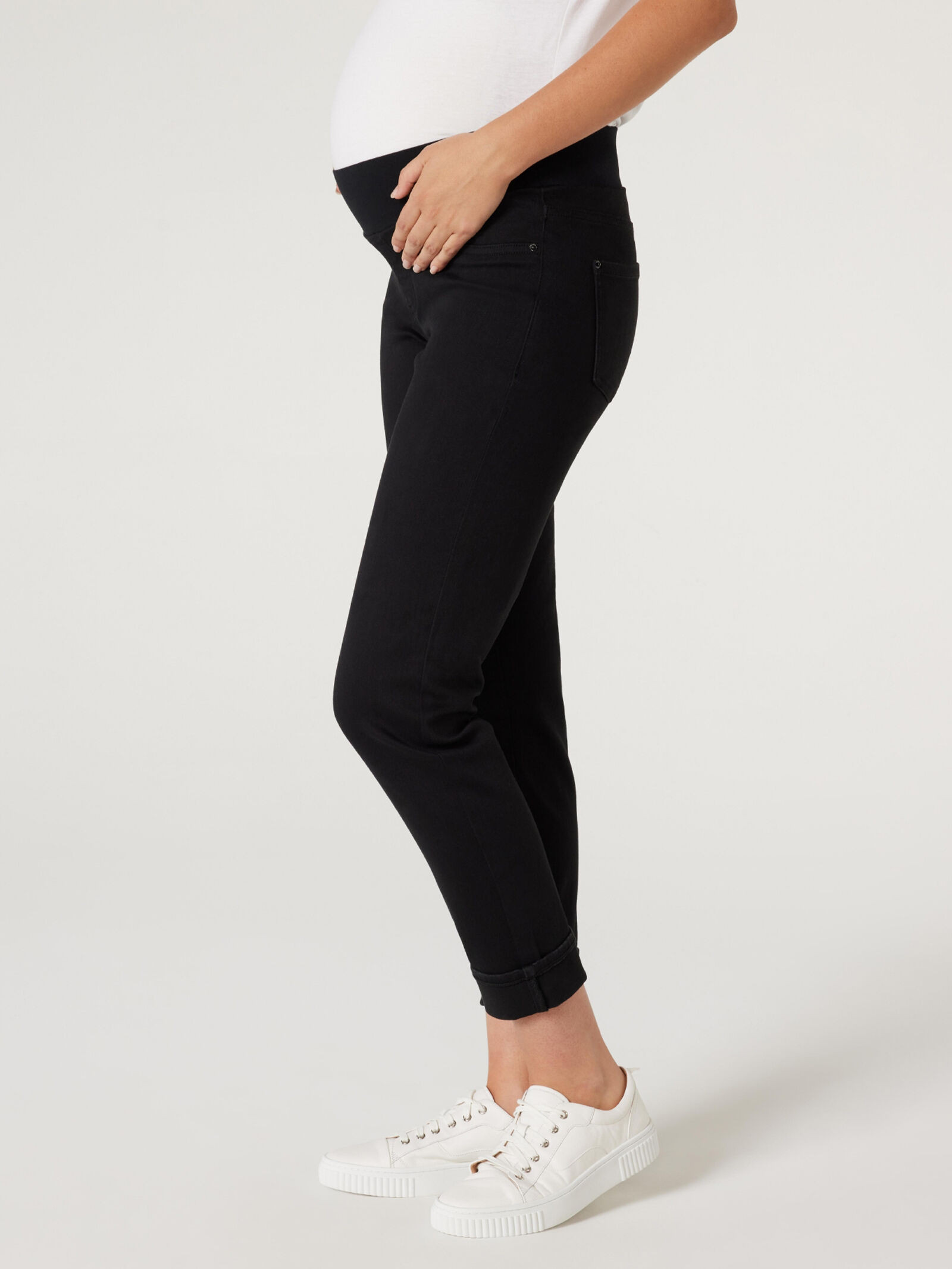 Eden Maternity Straight Jean Jeanswest