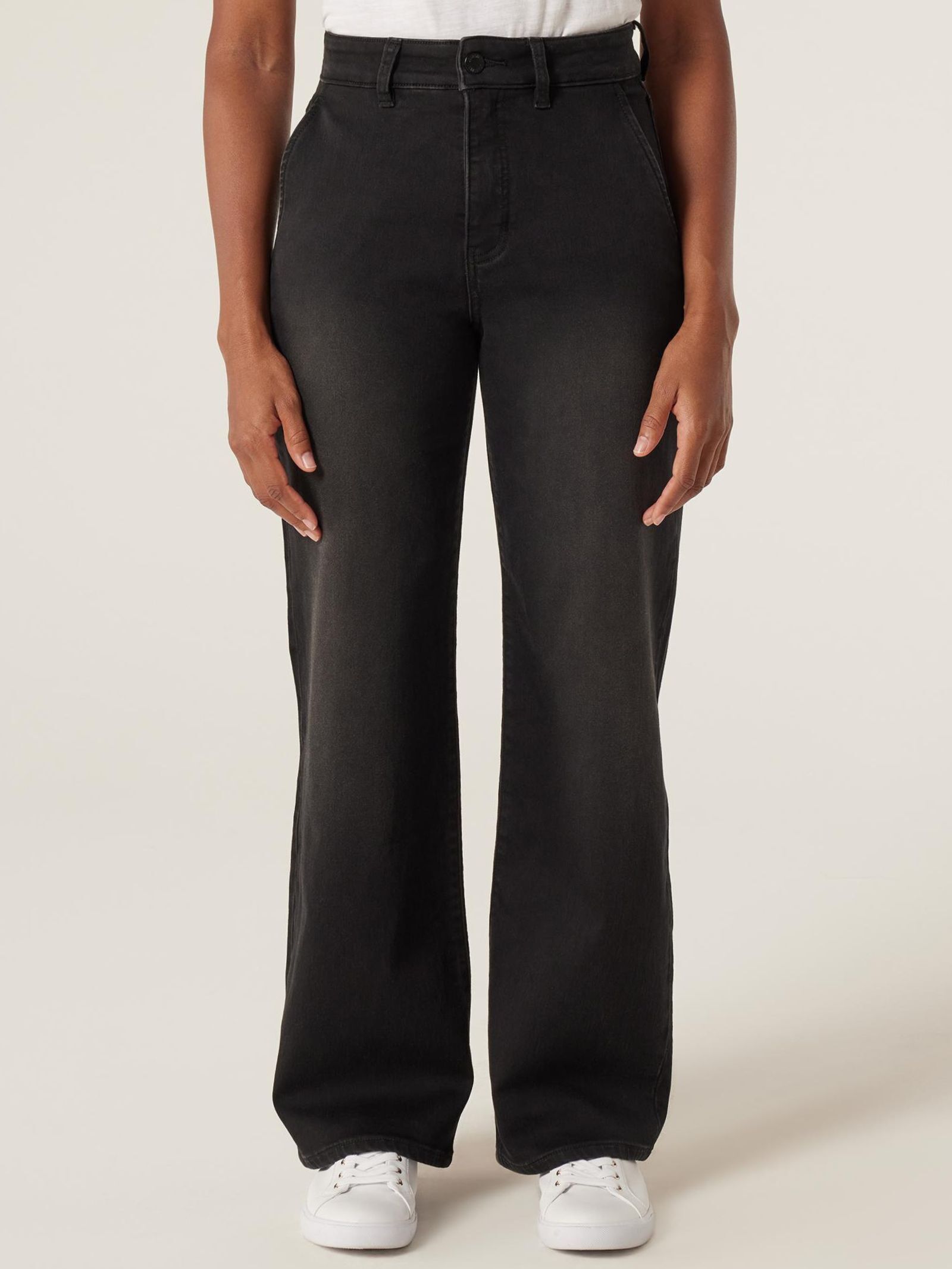 Lisa Luxe HW Wide Leg Jeans Jeanswest