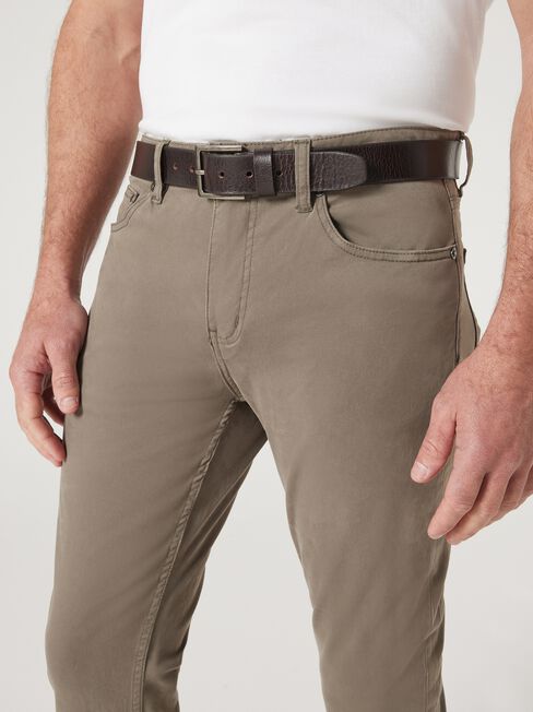 Evan Belt, Brown, hi-res