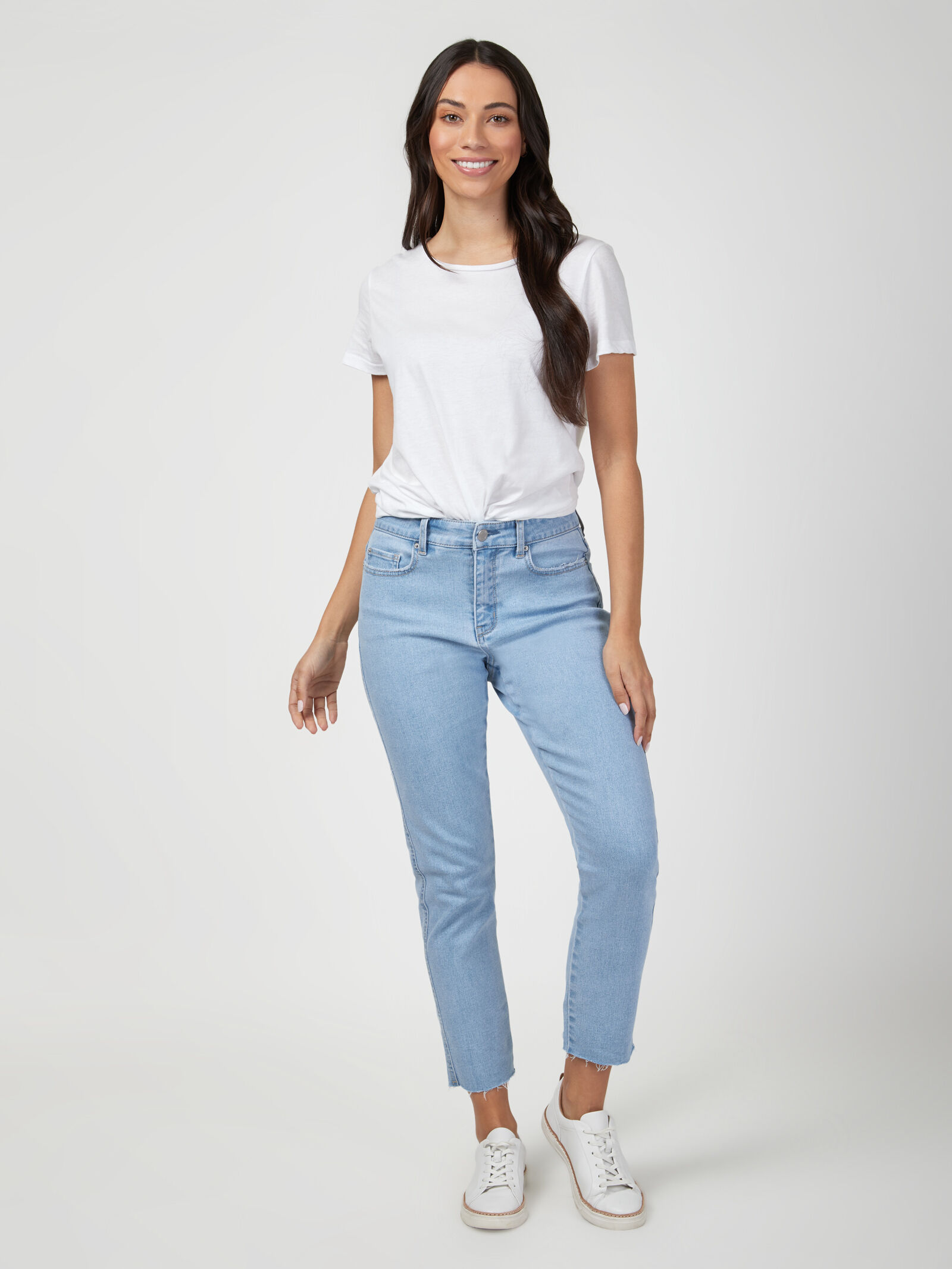 Izzy high outlet rise cropped jeans