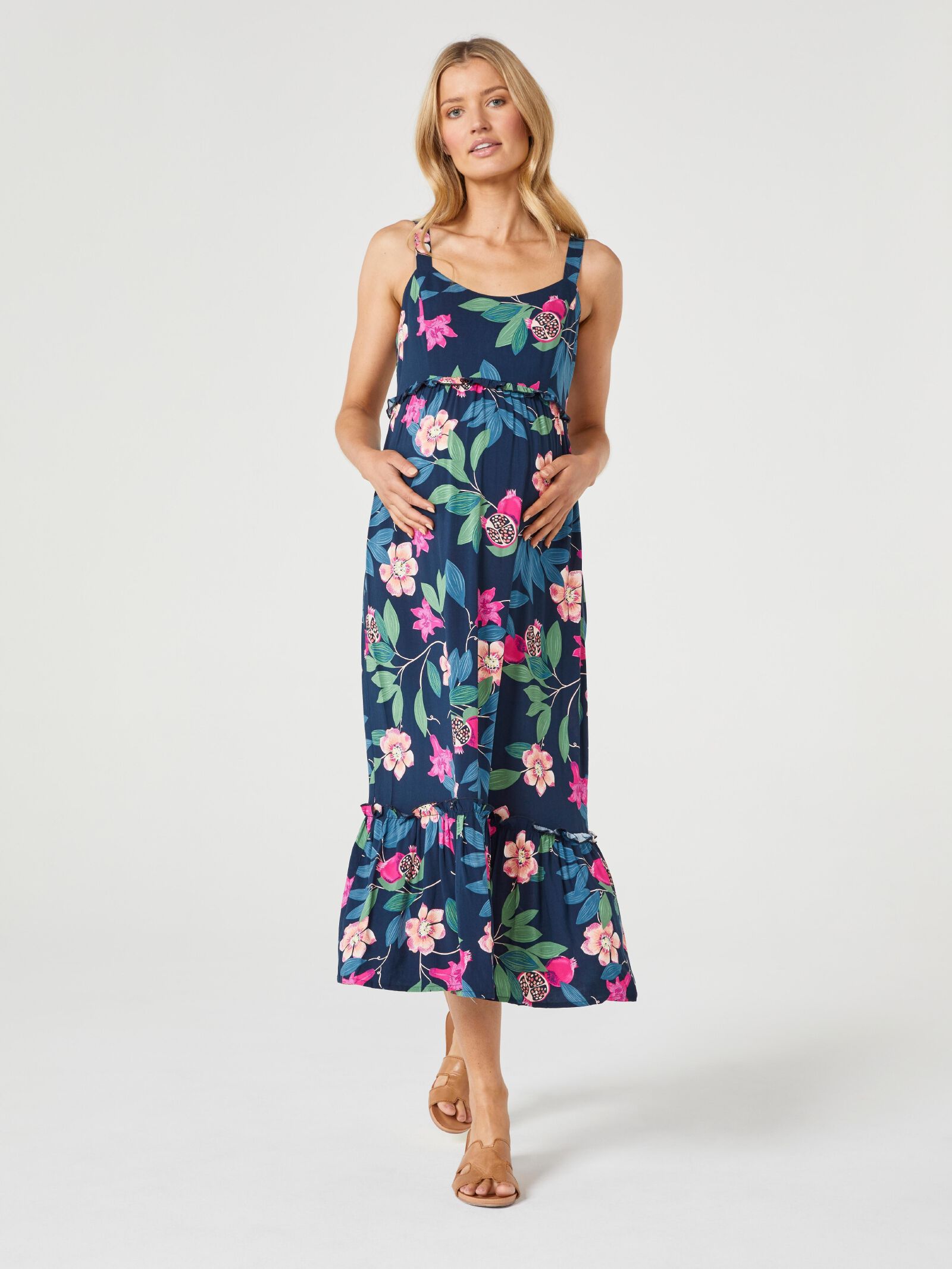Jeanswest nursing clothes hotsell