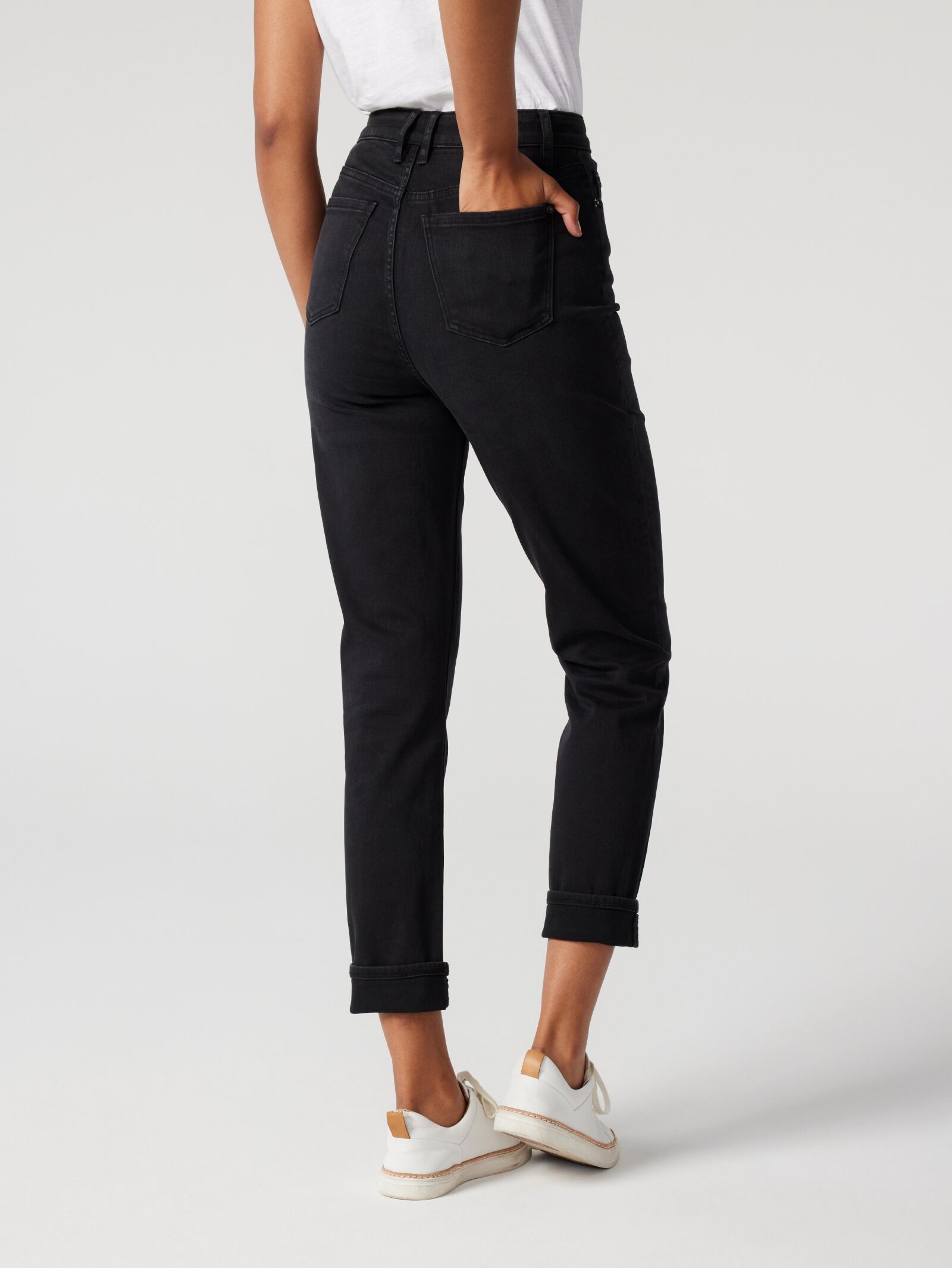 Brooke High Waisted Tapered Crop Jeans Jeanswest