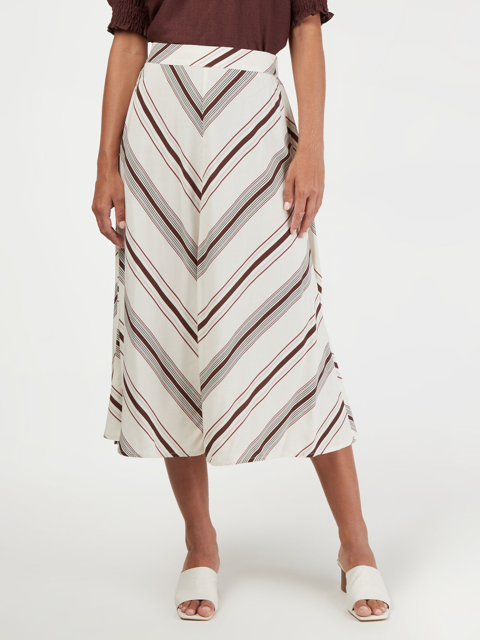 Long best sale skirts jeanswest