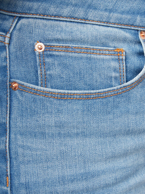 Sara Slim Straight Capri Light Indigo, Light Indigo, hi-res
