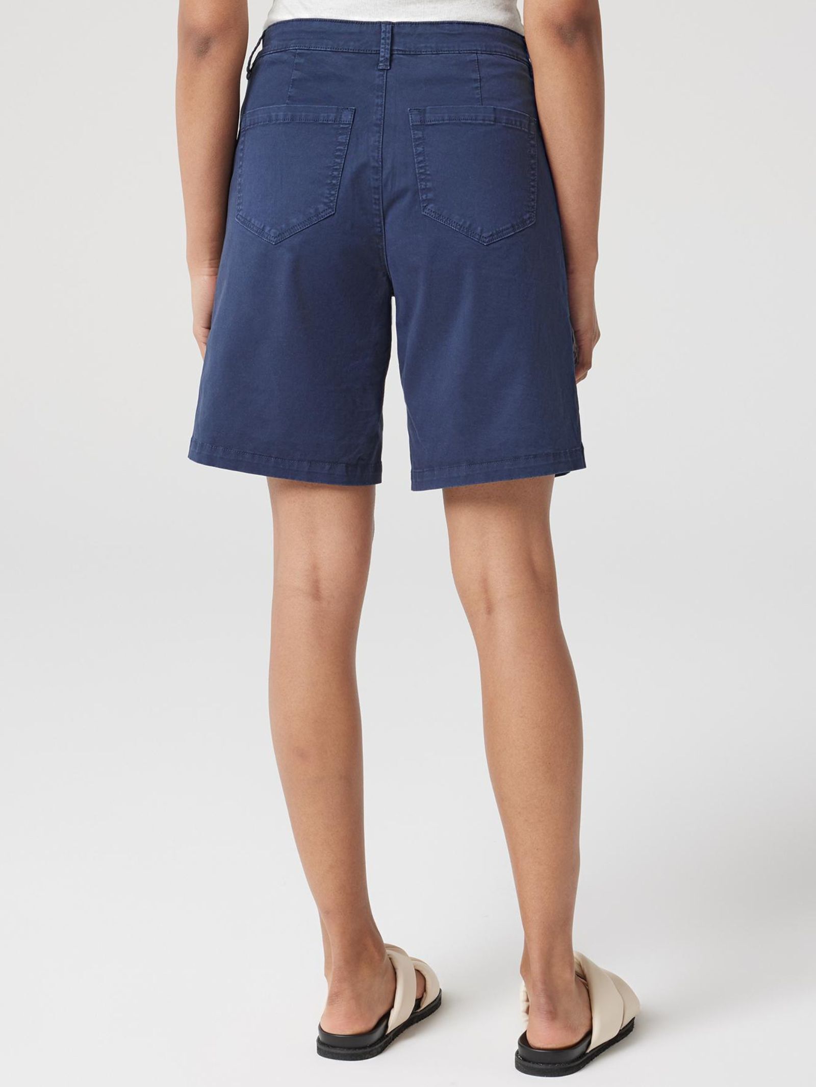Libby Bermuda Denim Walk Short Jeanswest