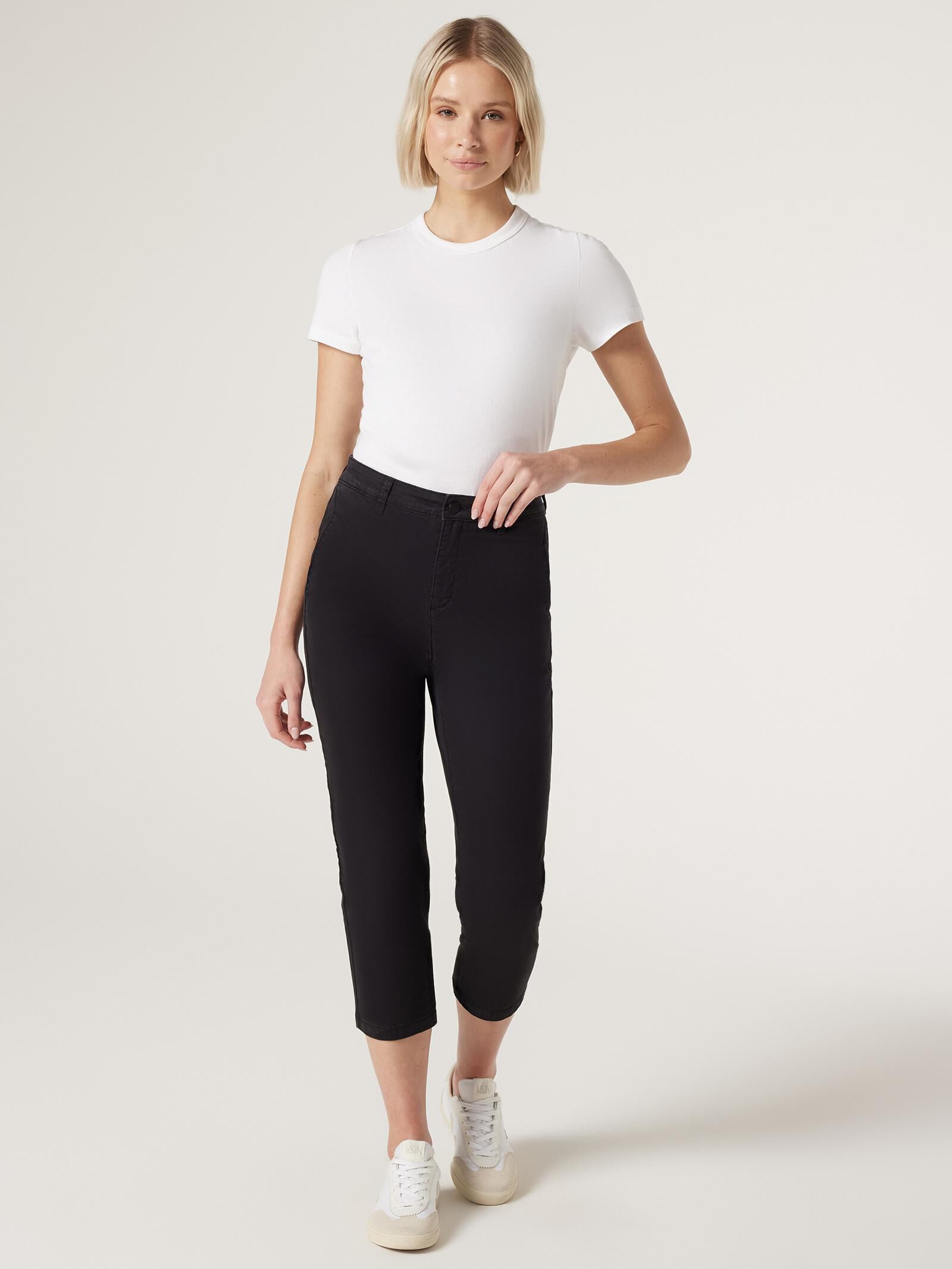 Sammi capri pant hotsell