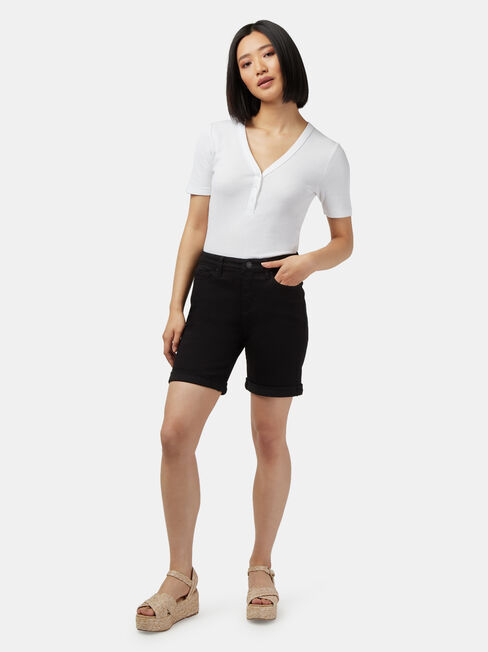 Sophia Bermuda Short Black | Jeanswest