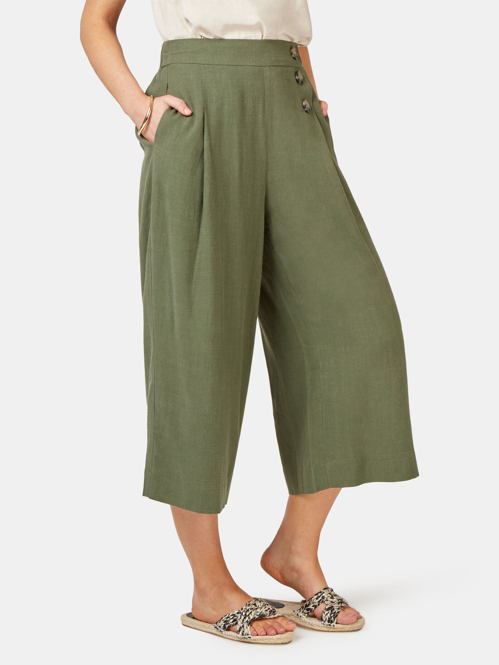Green crop pants top