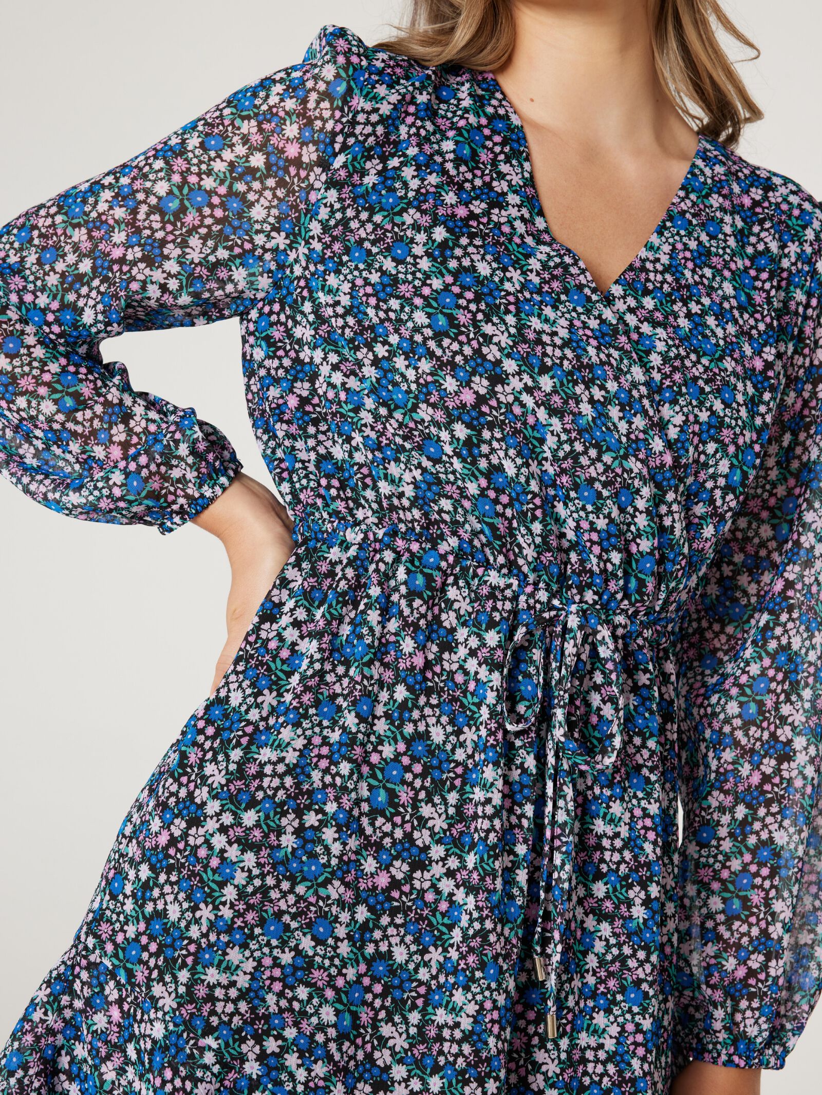 Front sale frill dress