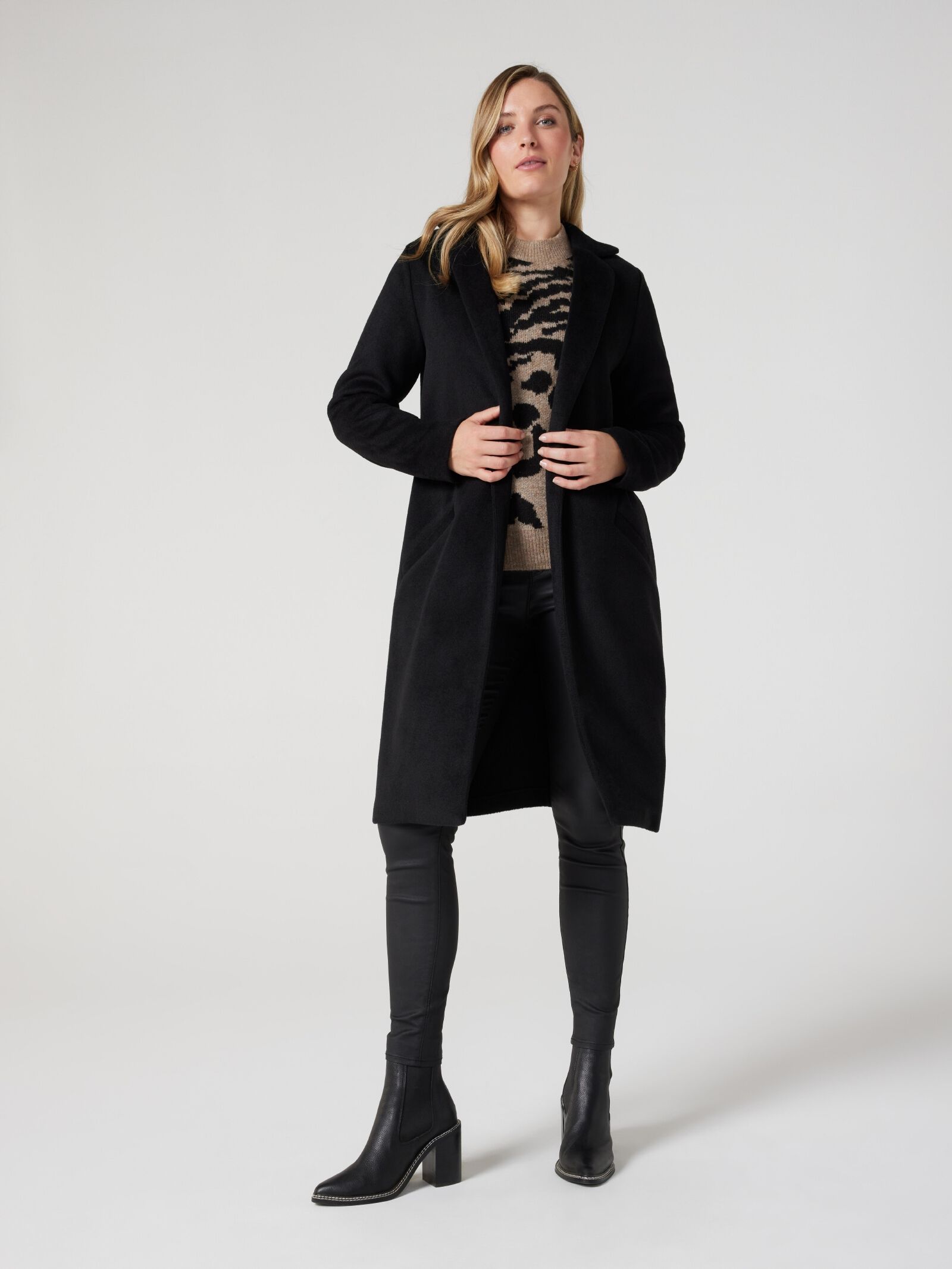 Fjola tech deals wool coat