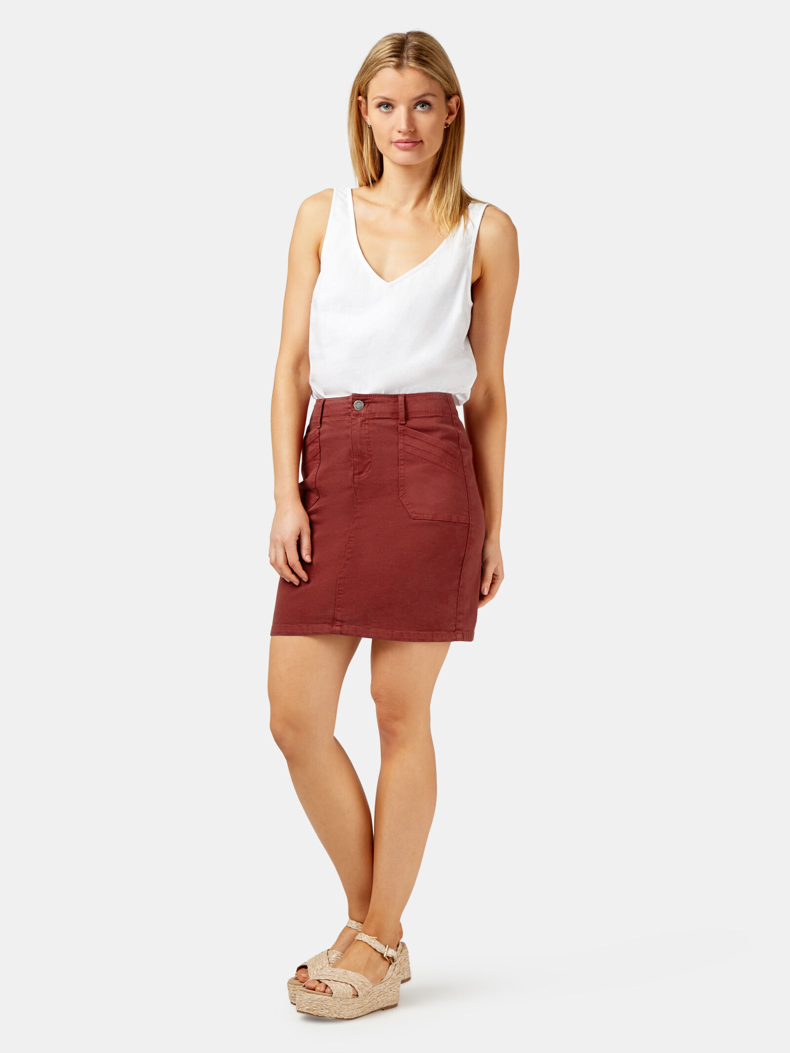 Utility outlet skirt xl