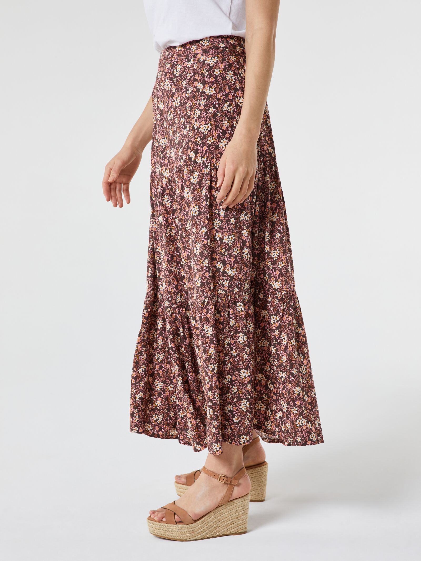 Long best sale skirts jeanswest