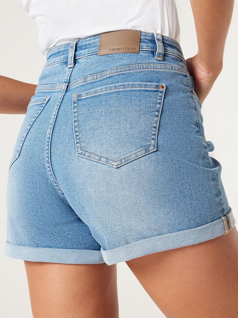 Alexa Boyfriend Short | Jeanswest