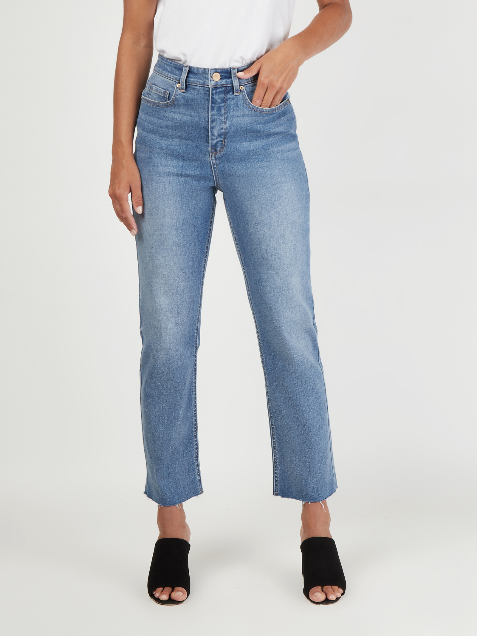 High Waisted Straight Leg Jeans | Jeanswest