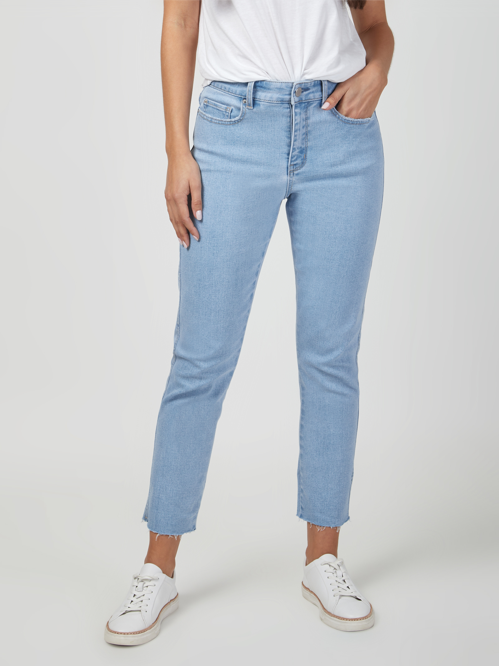 Izzy Mid Waisted Slim Crop Jeans Jeanswest