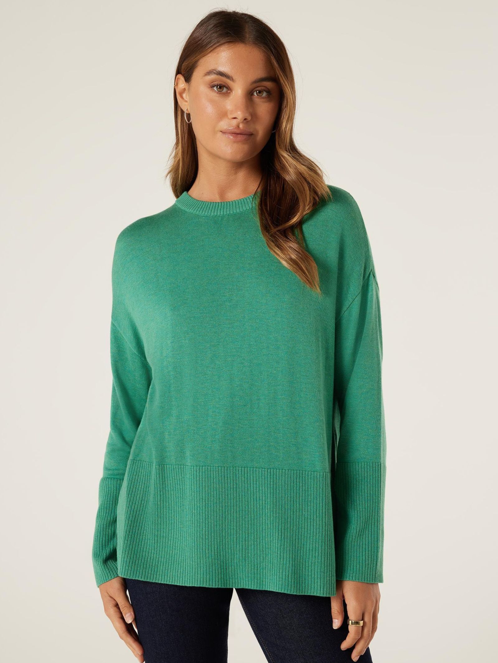 Kassie Crew Neck Boxy Knit | Jeanswest